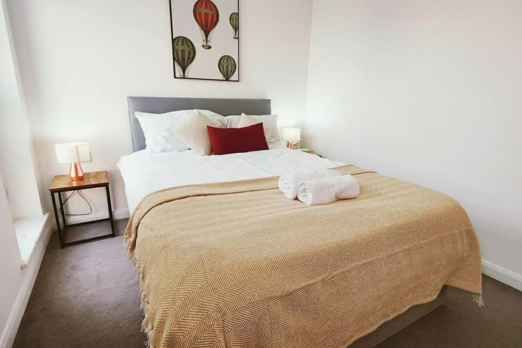 Aldgate Flats In E1. Appartement Londen Buitenkant foto